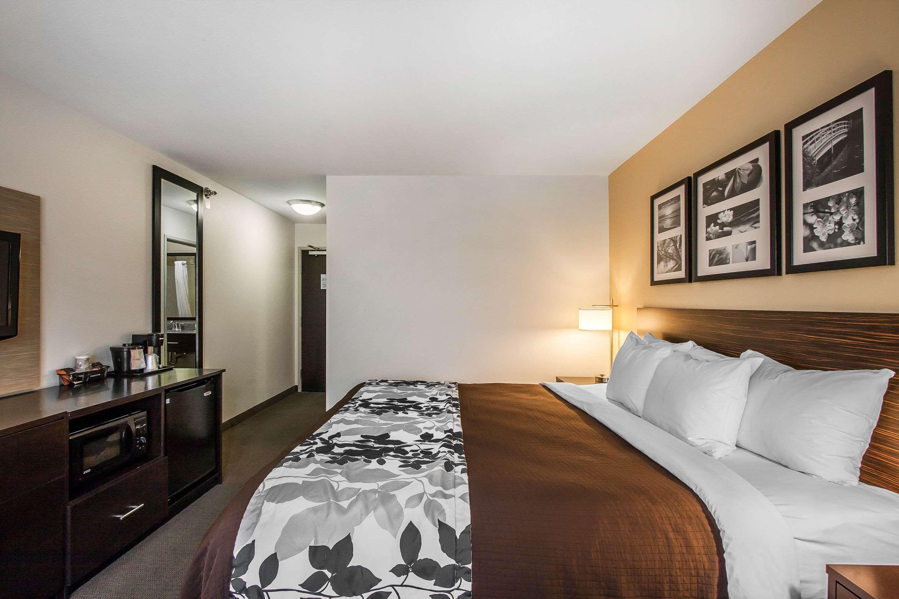 Sleep Inn & Suites Grand Forks Near Alerus Center Zewnętrze zdjęcie