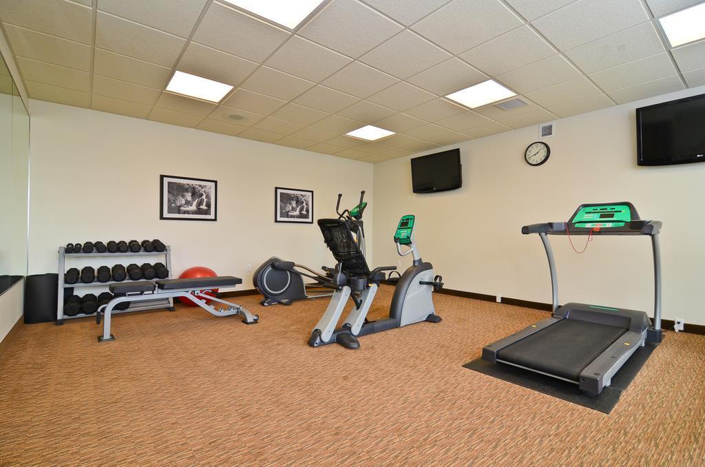 Sleep Inn & Suites Grand Forks Near Alerus Center Zewnętrze zdjęcie