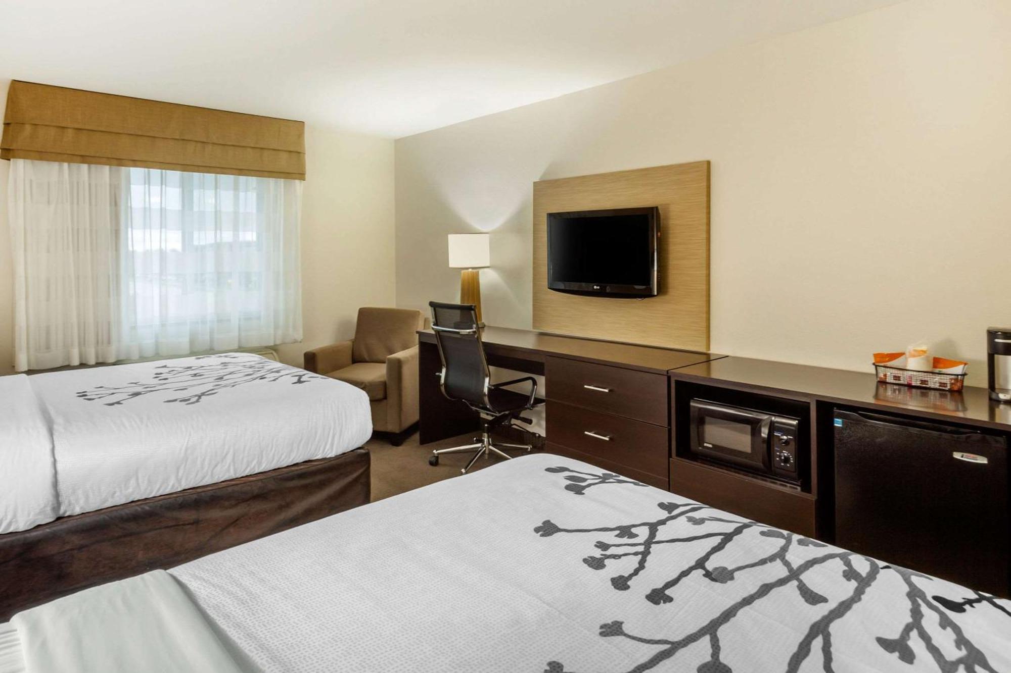 Sleep Inn & Suites Grand Forks Near Alerus Center Zewnętrze zdjęcie