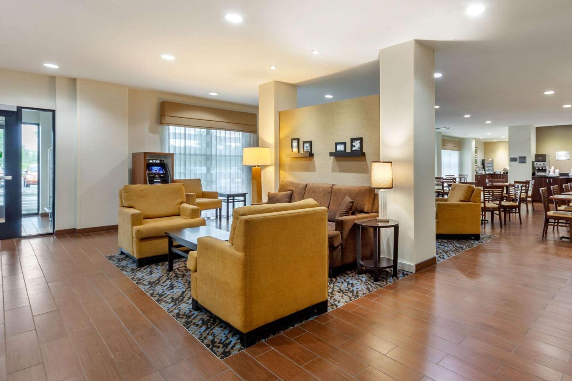 Sleep Inn & Suites Grand Forks Near Alerus Center Zewnętrze zdjęcie